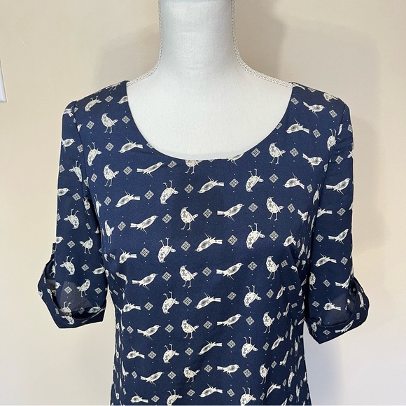 Lily Rose Bird Print 3/4 Sleeve Mini Dress - Picture 3 of 15